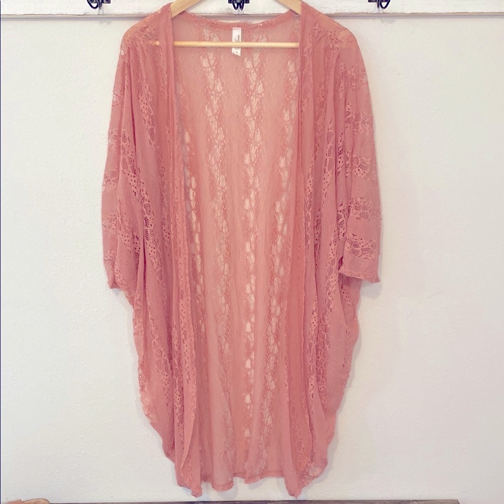 Elegant Lace Kimono Cardigan - Pink